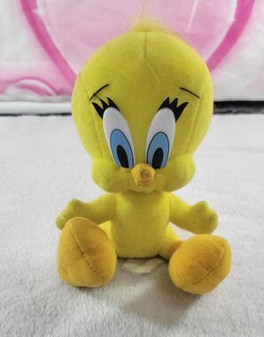 Vintage 1997 Tweety Bird Plush 5" Looney Tunes Play-By-Play Warner Brothers 90s